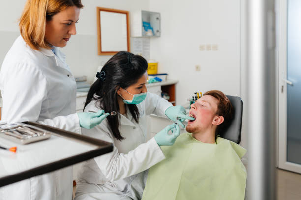 Best Cosmetic Emergency Dentistry in Charlack, MO